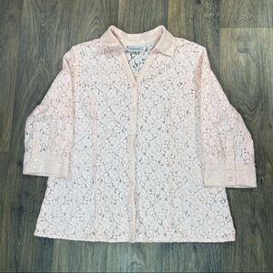 61% Cotton Avenue Floral Embroidery Button Down Shirt